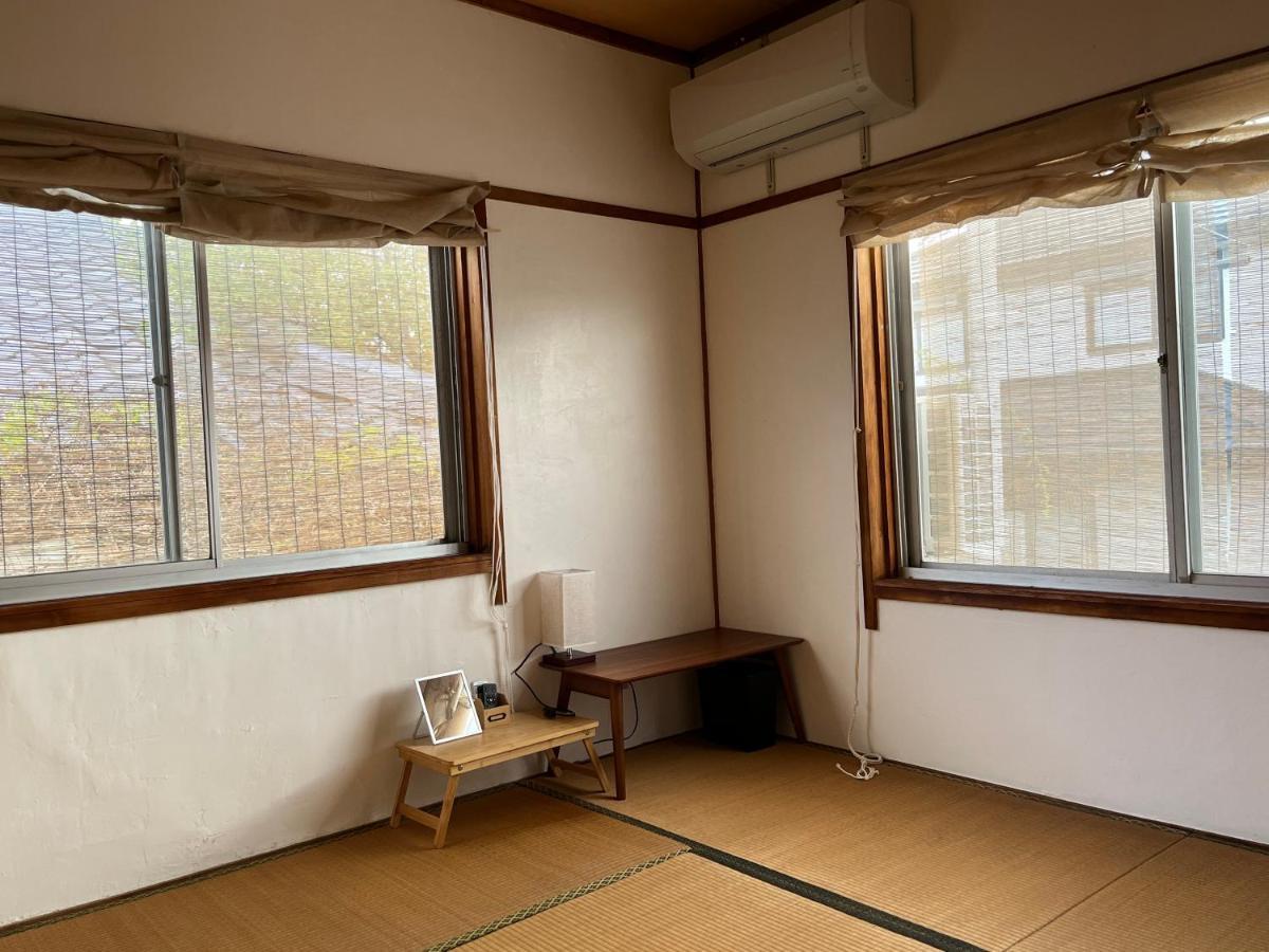 Guesthouse紫雲 Kanonji Luaran gambar